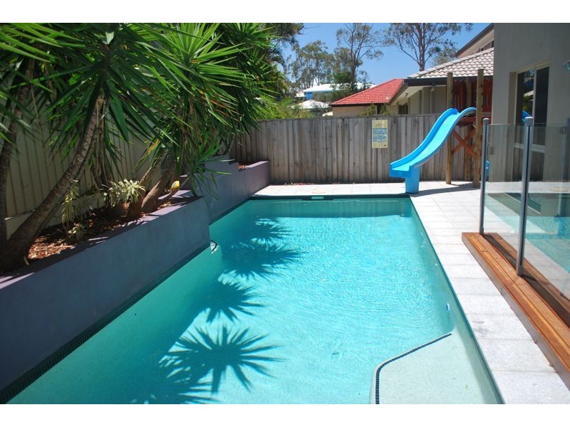 63 Moss Rd, Wakerley QLD 4154