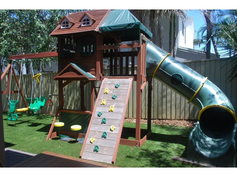 63 Moss Rd, Wakerley QLD 4154