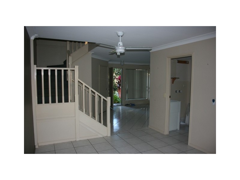 1/33-67 Edmund Rice Drive,, Southport QLD 4215