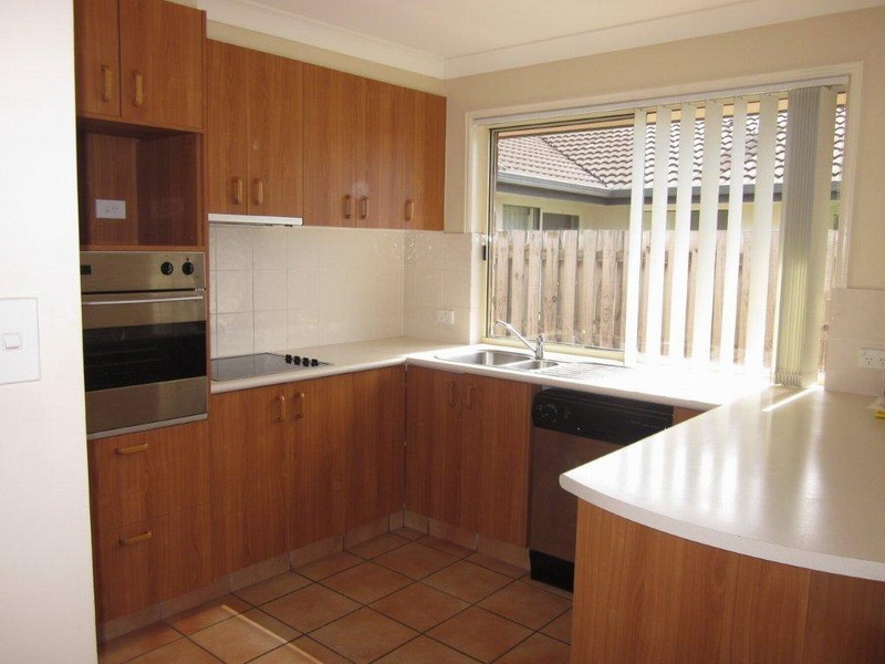 18 babu Street, Varsity Lakes QLD 4227