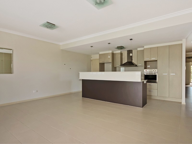 26 Sydney Street, Redcliffe QLD 4020