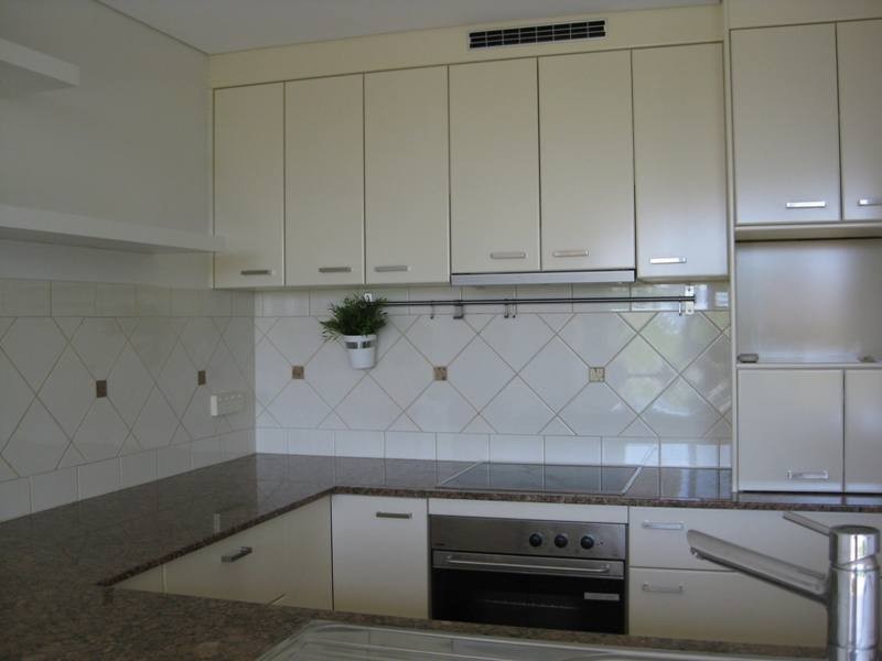 10/72 Sandford St, St Lucia QLD 4067