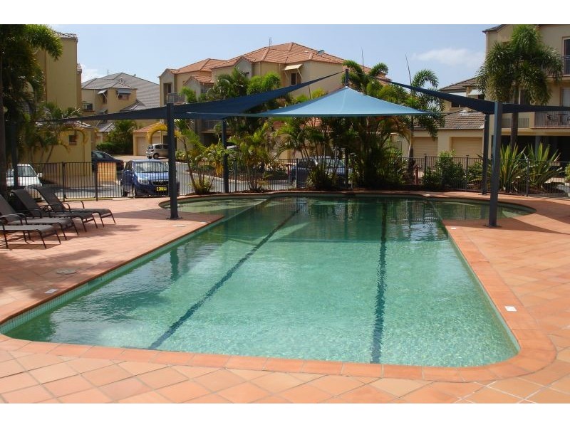 71/88-98 Limetree Parade,, Runaway Bay QLD 4216