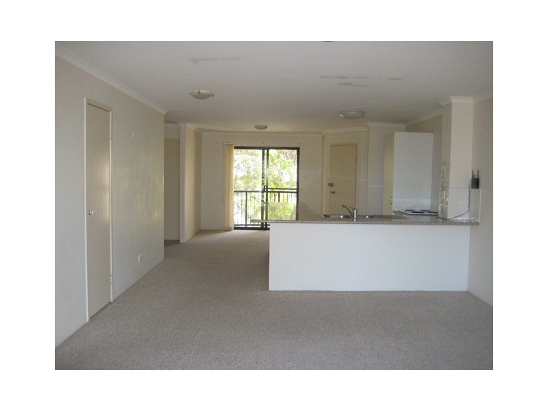 3/170 High St, Southport QLD 4215