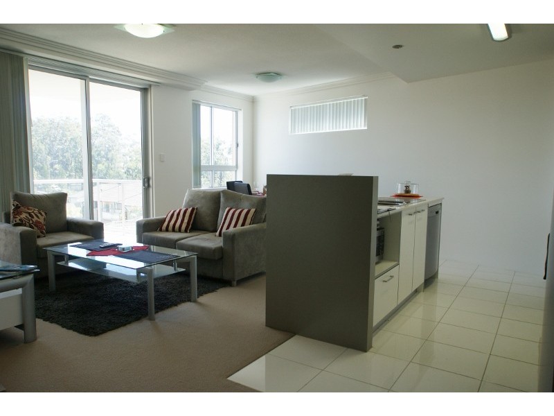 Varsity Lakes QLD 4227