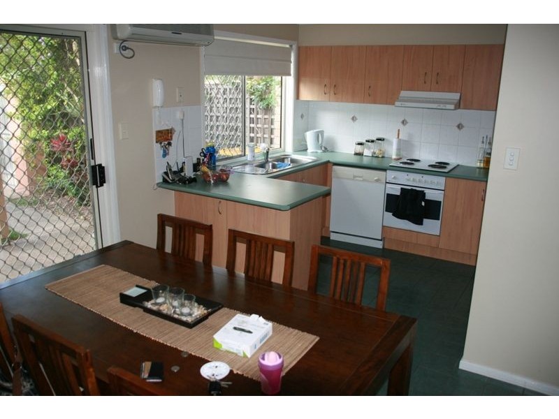 38/27 Camille Crescent, Wynnum West QLD 4178