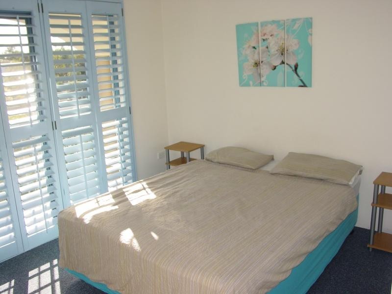 9/103-105 Frank Street, Labrador QLD 4215