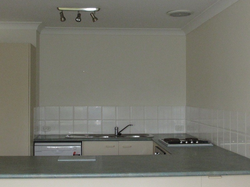 6 Crestridge Crescent, Oxenford QLD 4210