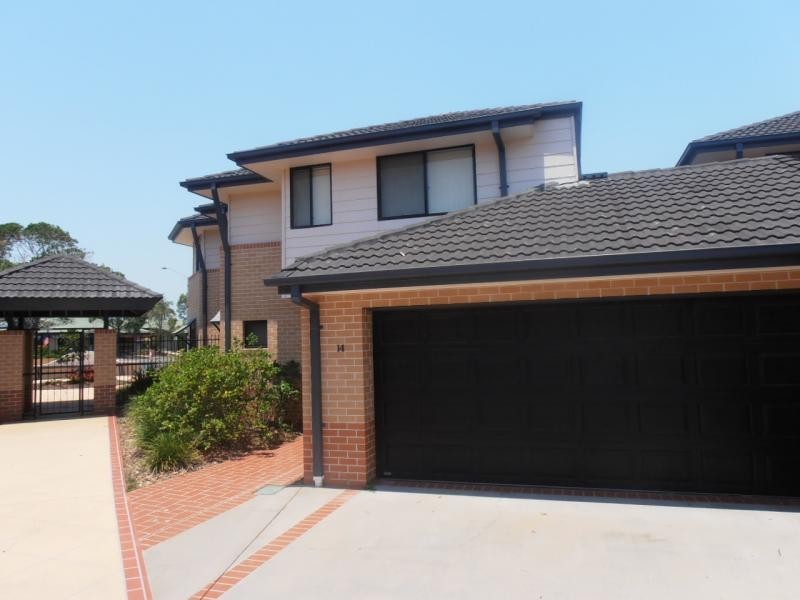 14/2 Springhill Drive, Sippy Downs QLD 4556