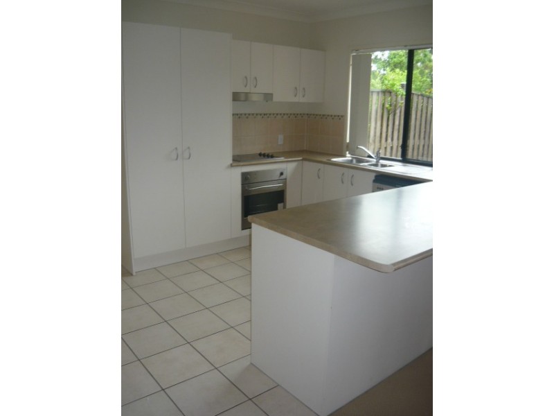 14/2 Springhill Drive, Sippy Downs QLD 4556