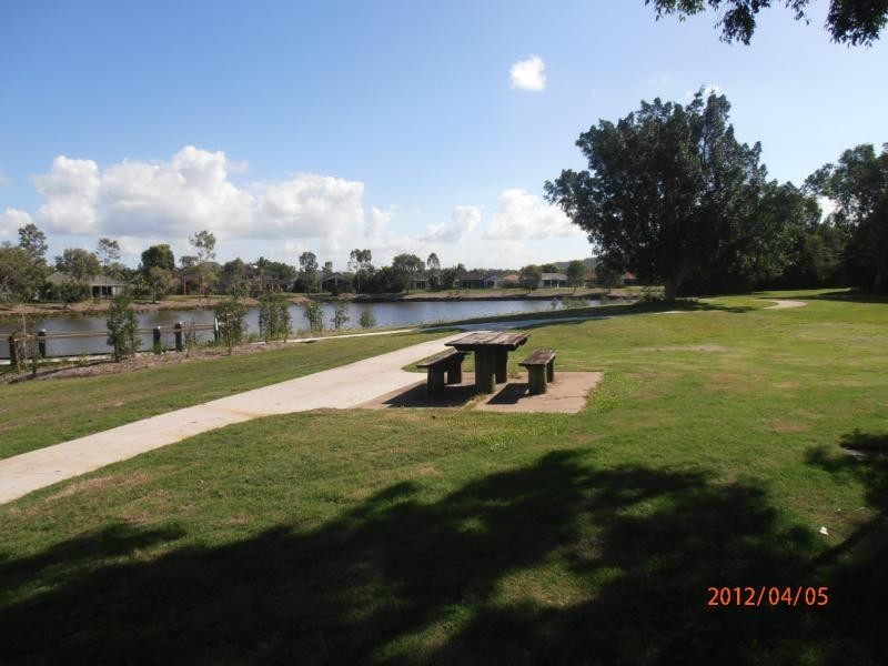 14/2 Springhill Drive, Sippy Downs QLD 4556