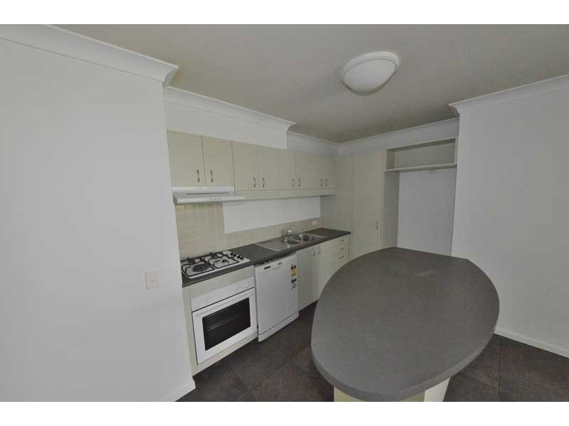 24/32-38 Newstead Terrace., Newstead QLD 4006