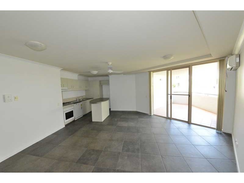 24/32-38 Newstead Terrace., Newstead QLD 4006