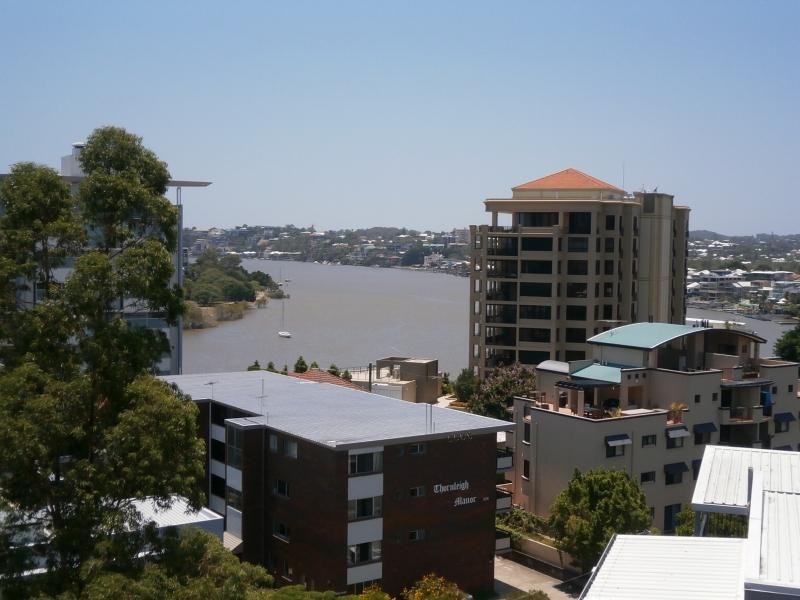 55 Thorn Street, Kangaroo Point QLD 4169