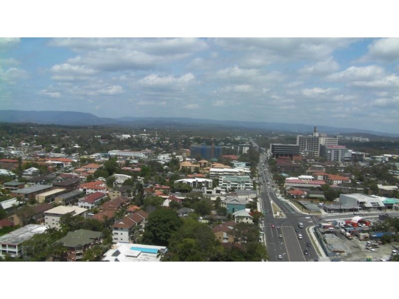 1 Como Crescent, Southport QLD 4215