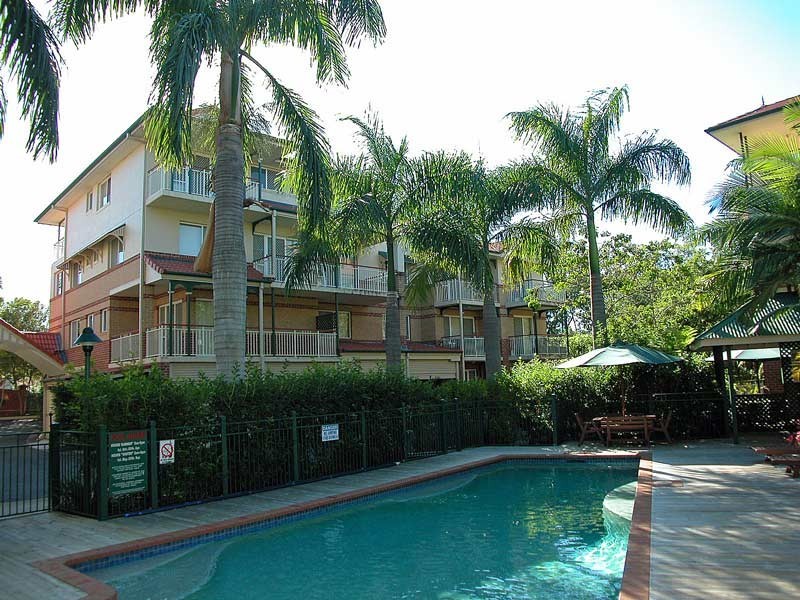 34/10 Maryvale Street, Toowong QLD 4066