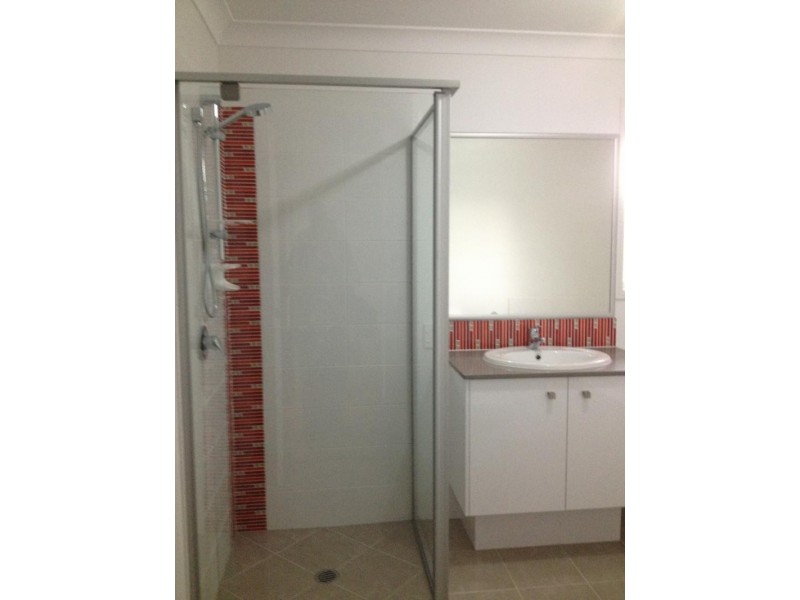 2/70 Hedley St, Nundah QLD 4012