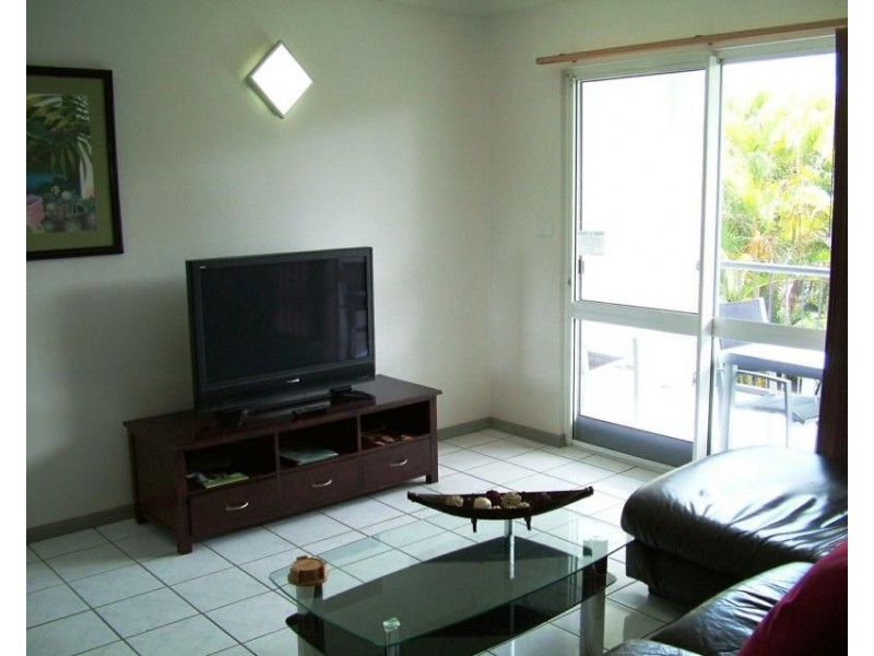 21/17 A Upward Street, Cairns QLD 4870