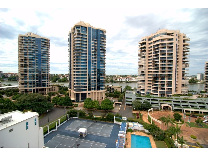 45 Deakin Street, Kangaroo Point QLD 4169