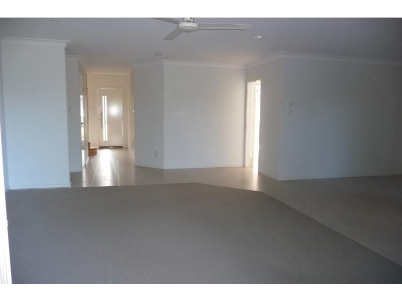 49/302 College Road, Karana Downs QLD 4306