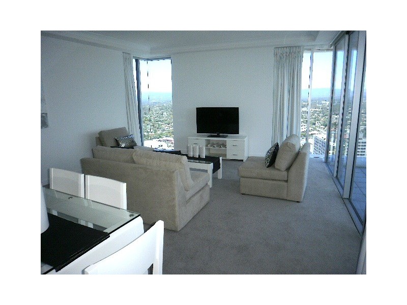 9 Lawson Street, Southport QLD 4215