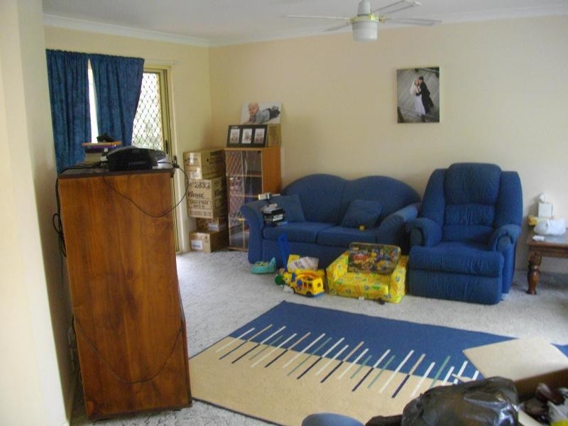 5 Jewell Court, Regents Park QLD 4118