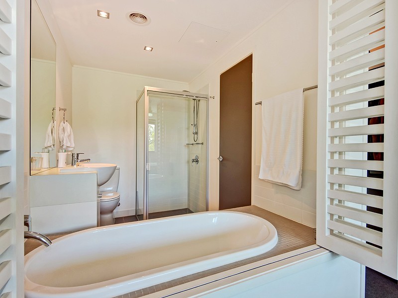 204/25 Dix Street, Redcliffe QLD 4020