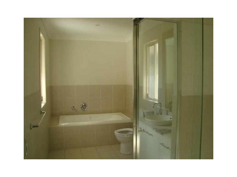 131/5 Easthill Drive,, Robina QLD 4226