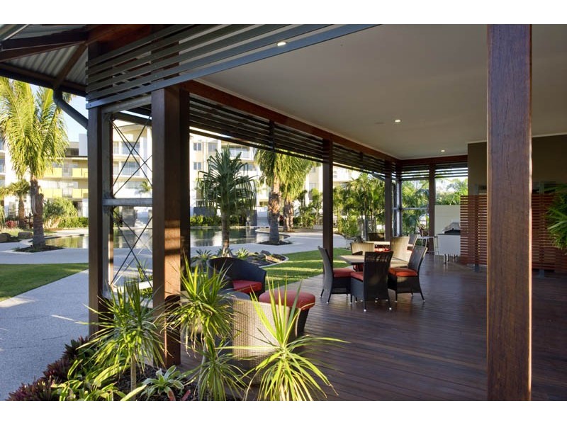 21/57 Grand Parade, Kawana Island QLD 4575