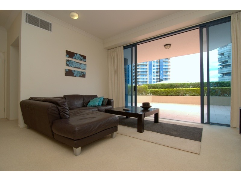 45 Deakin Street, Kangaroo Point QLD 4169