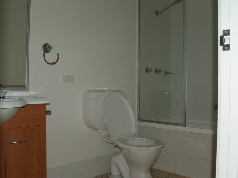 AIS/590 Pine Ridge Rd, Coombabah QLD 4216