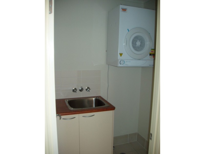 8860/8860 Magnolia Drive East, Hope Island QLD 4212