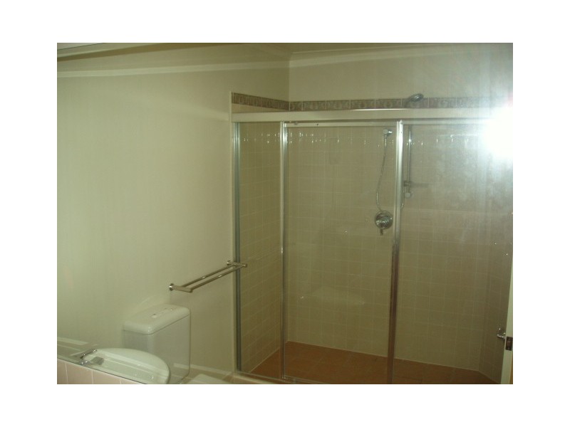 8860/8860 Magnolia Drive East, Hope Island QLD 4212