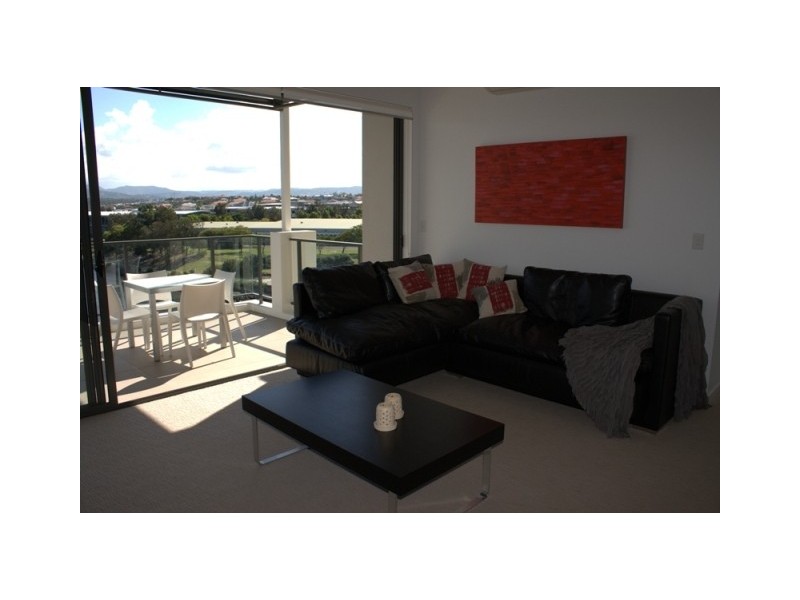 9 Moores Crescent, Varsity Lakes QLD 4227