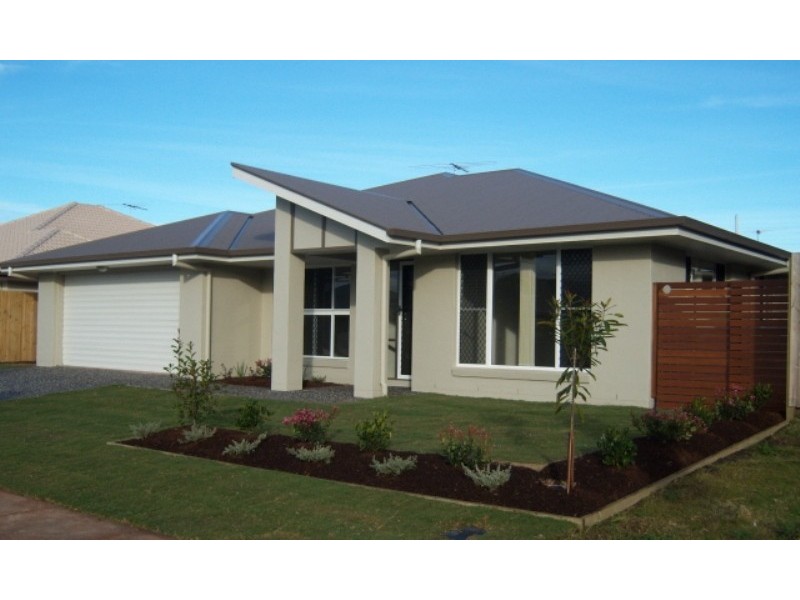 93 School Road, Wynnum QLD 4178