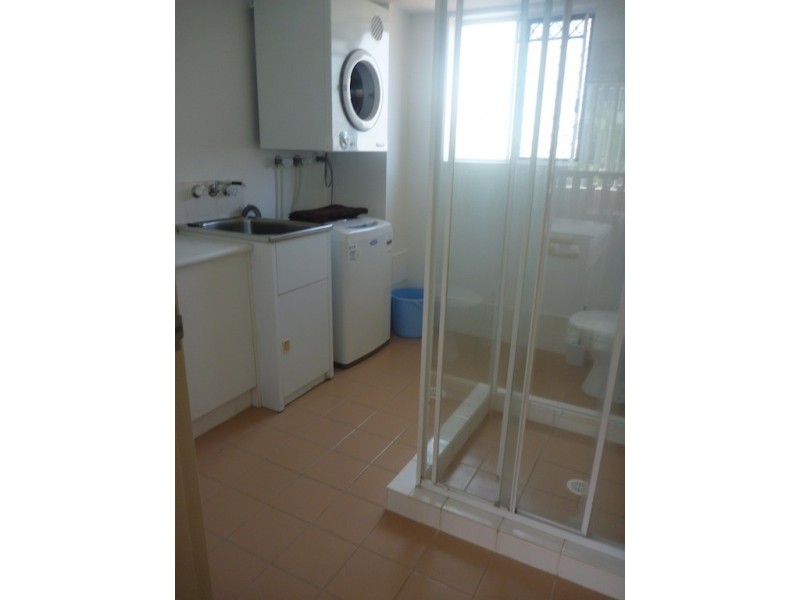 Chevron Island QLD 4217