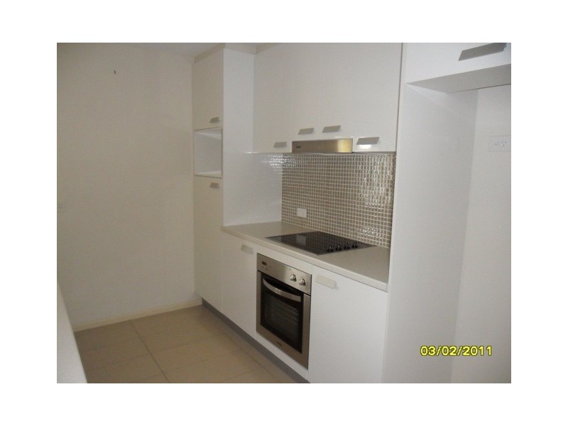 2/1 Sydney Street, Redcliffe QLD 4020