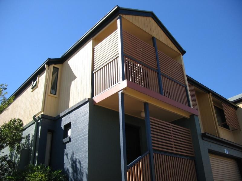 24/45 Herston Road, Kelvin Grove QLD 4059