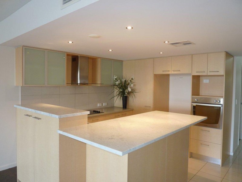 51 Grand Parade, Kawana Island QLD 4575