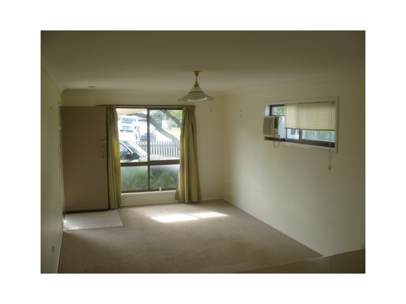 2/48 Holleywell Road, Biggera Waters QLD 4216
