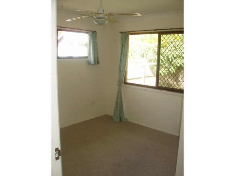 2/48 Holleywell Road, Biggera Waters QLD 4216