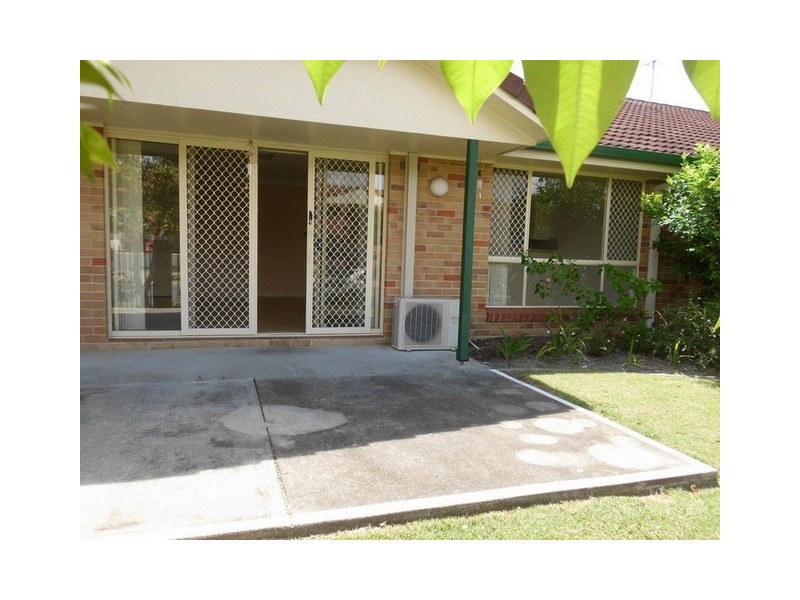 19/2 Brown Street, Labrador QLD 4215