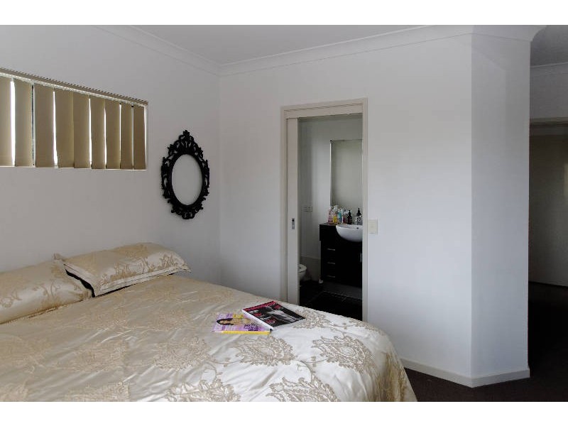 17/65 John Street, Redcliffe QLD 4020