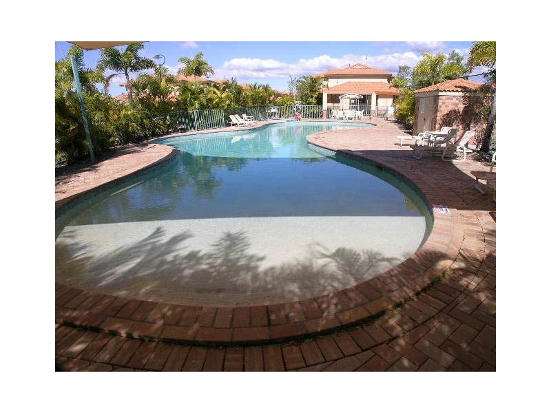 21 Regensberg Close, Varsity Lakes QLD 4227