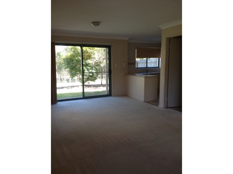 21 Regensberg Close, Varsity Lakes QLD 4227