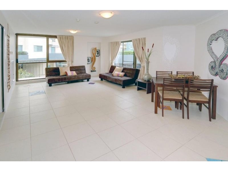 3/12 Parker St, Maroochydore QLD 4558