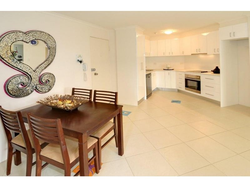 3/12 Parker St, Maroochydore QLD 4558