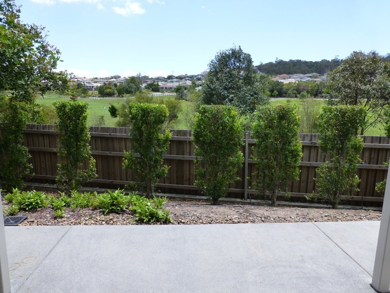 30 Carmarthen Circuit, Pacific Pines QLD 4211