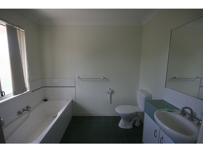 39/27 Camille Crescent, Wynnum West QLD 4178