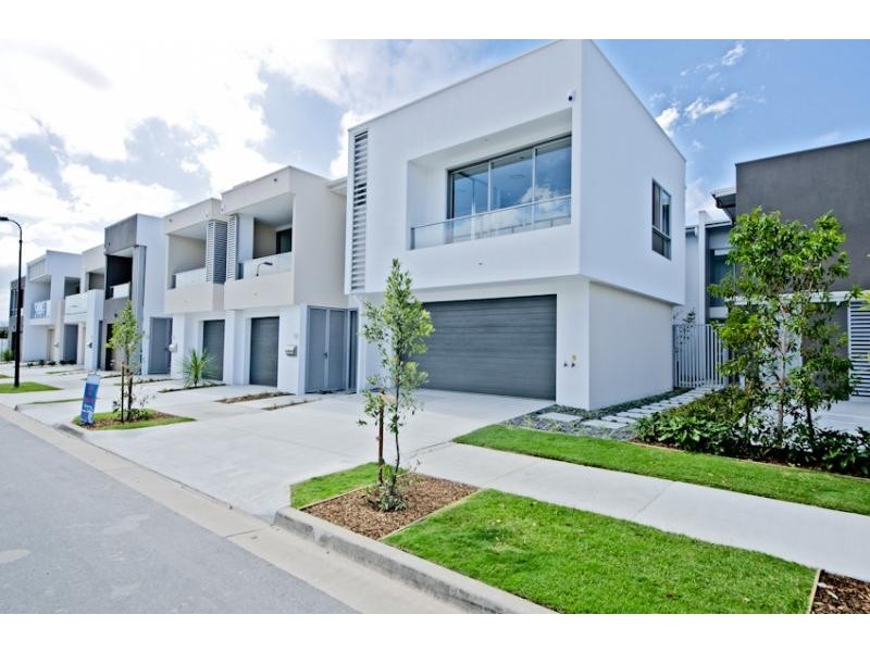 Varsity Lakes QLD 4227